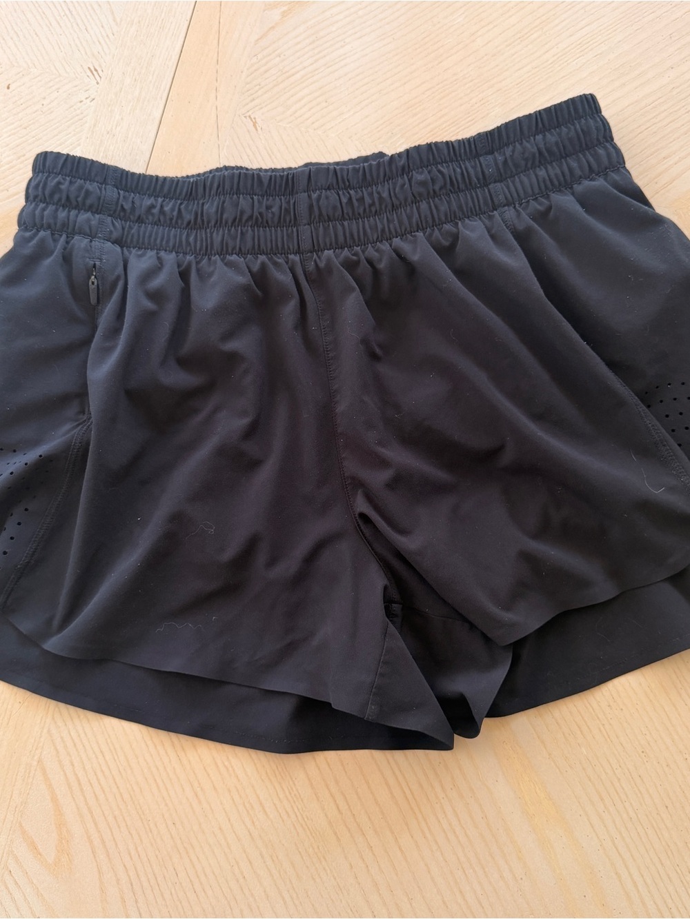 Athleta Black Hustle Running Shorts